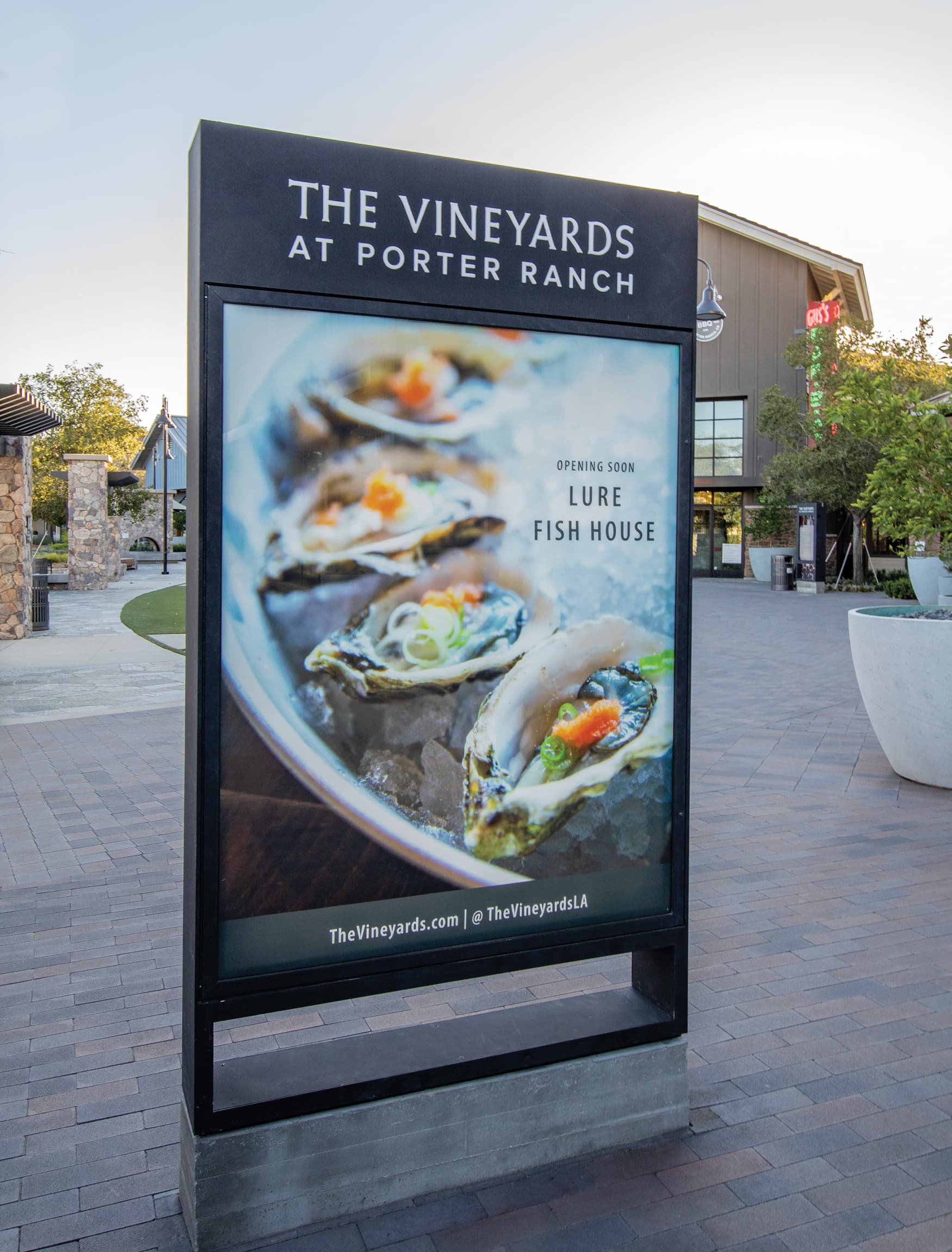 The Vineyard at Porter Ranch. Retail project advertising totem.