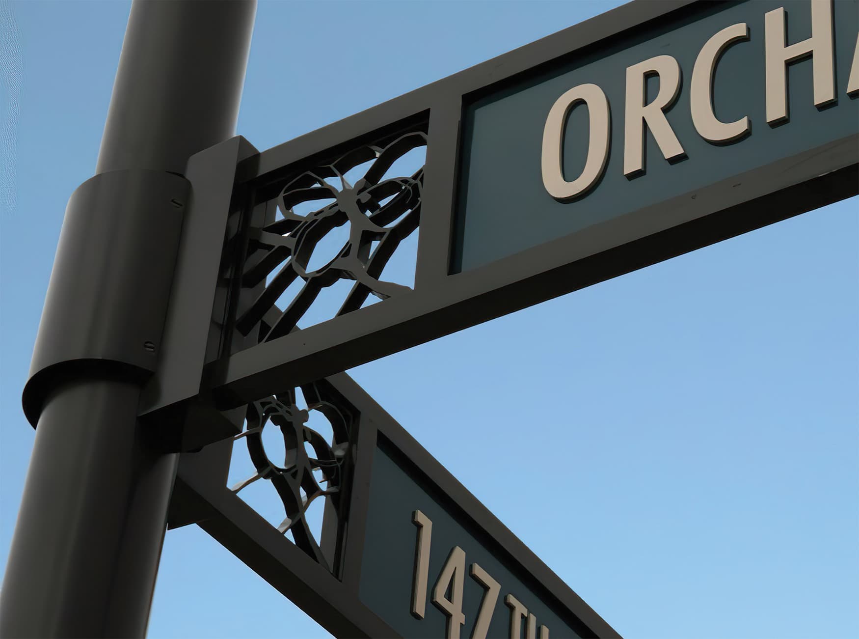RSM Design worked to create a wayfinding system and Environmental Graphic Design program for The Orchard, a mixed-use retail project in Westminster, Colorado. Directional Wayfinding Signage. Civic Design.