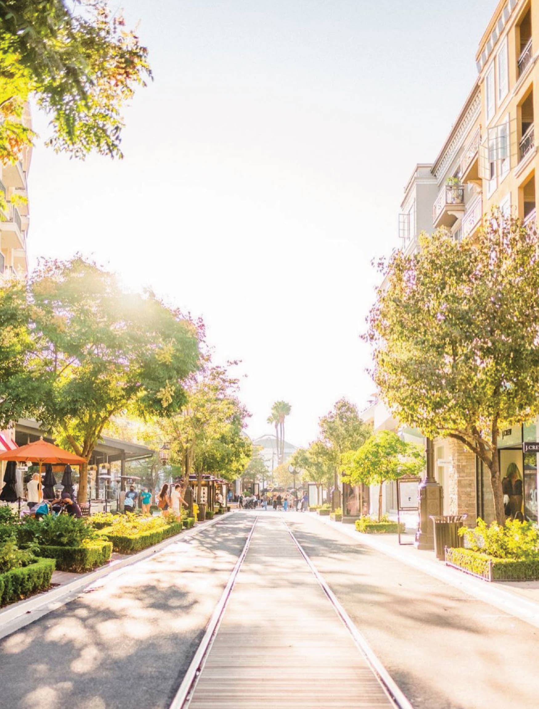 Image of the street in the sunlight at Americana at Brand