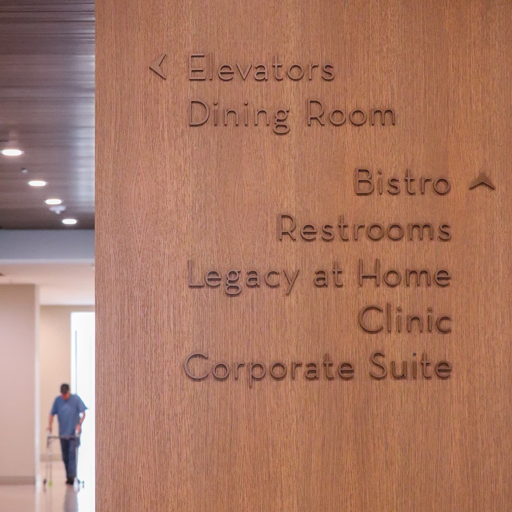 633480712bf8d10be46499a9 G01 Rsm Design Legacy Midtown Wood Directional Wayfinding.jpg