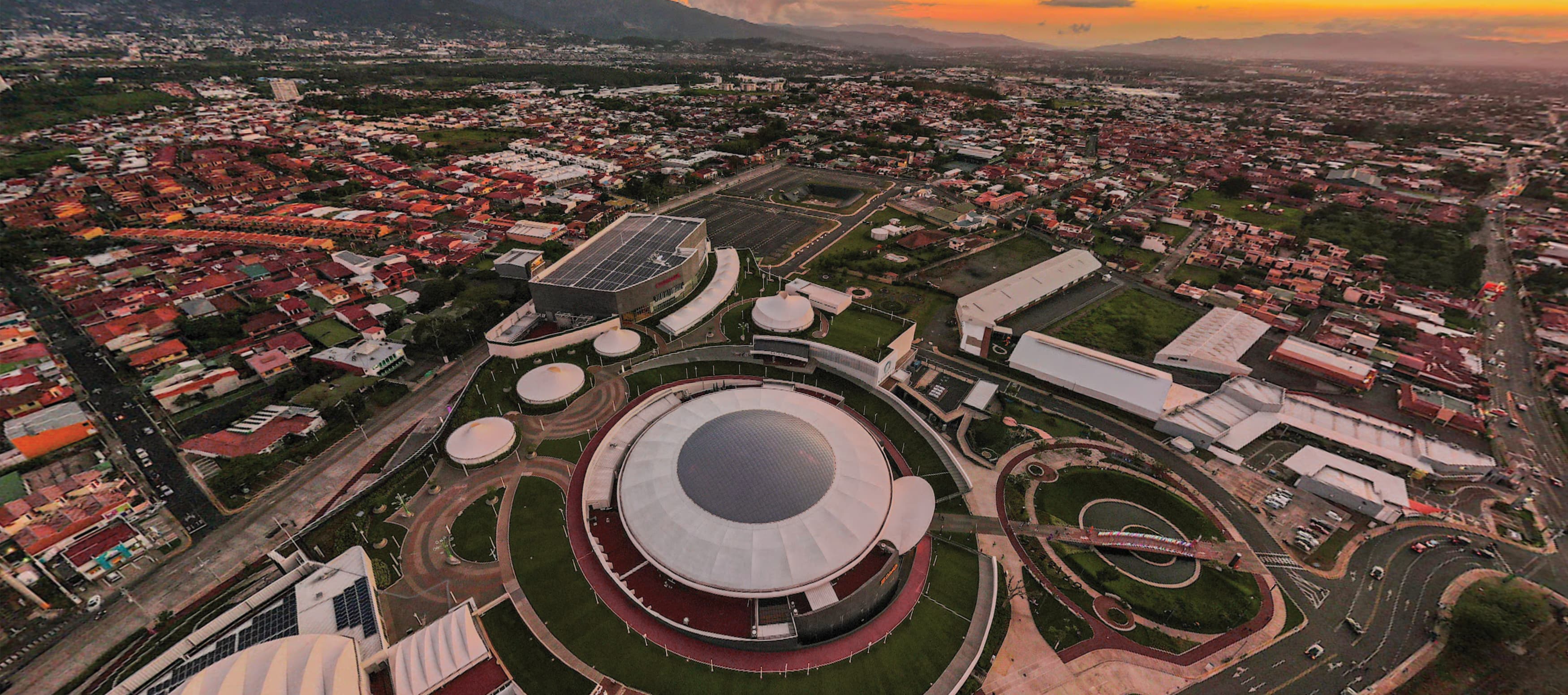 An aerial image of Oxígeno, a project located in Costa Rica inspired by the vision of creating a "Human Playground".